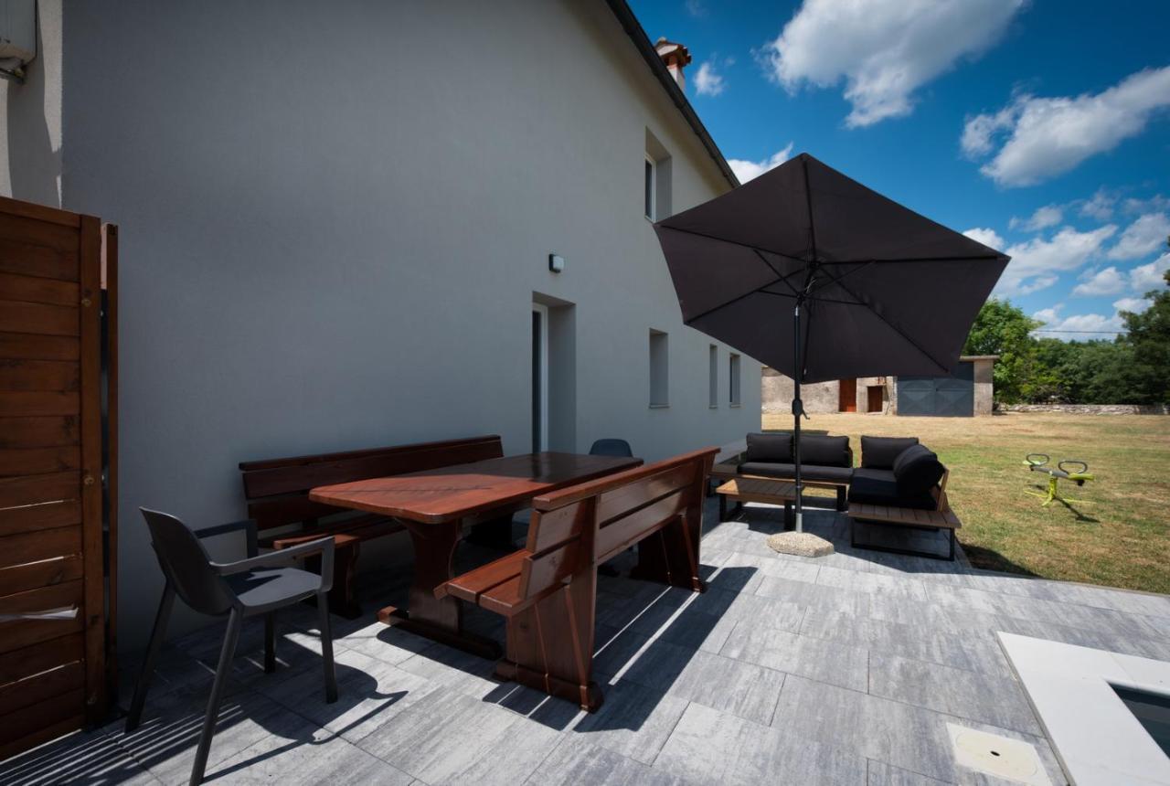 Villa Slivari Nedeščina Екстериор снимка