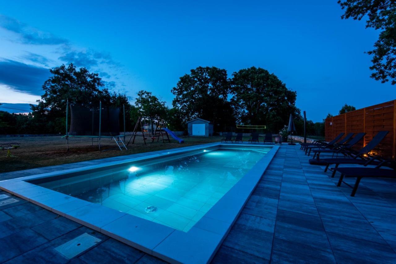 Villa Slivari Nedeščina Екстериор снимка