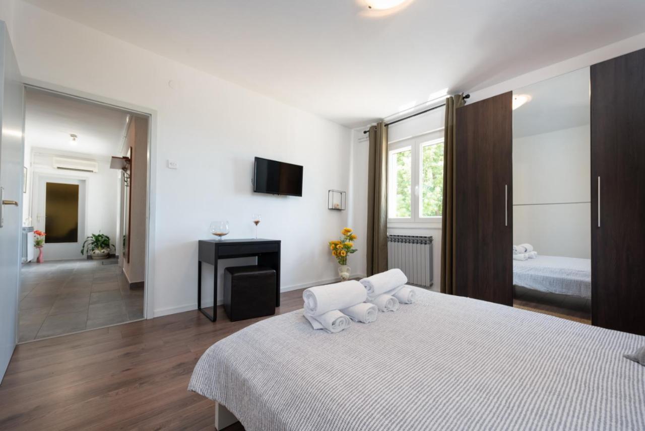 Villa Slivari Nedeščina Екстериор снимка